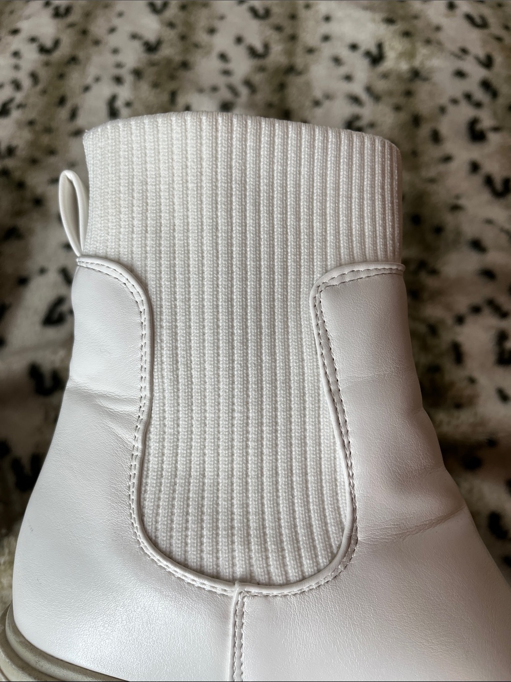 White Rib-Knit Chelsea Booties - Picture 4 of 7